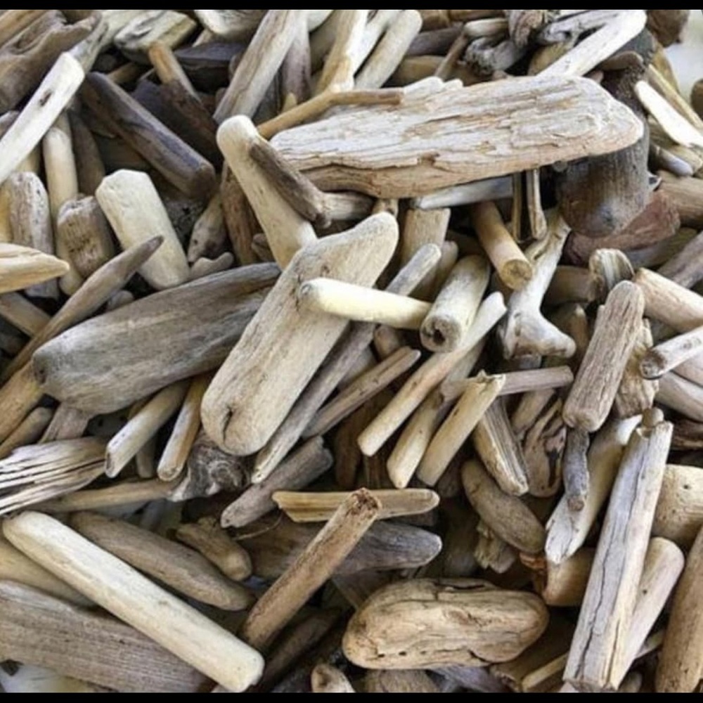 20 count 2” - 7” Driftwood Sticks